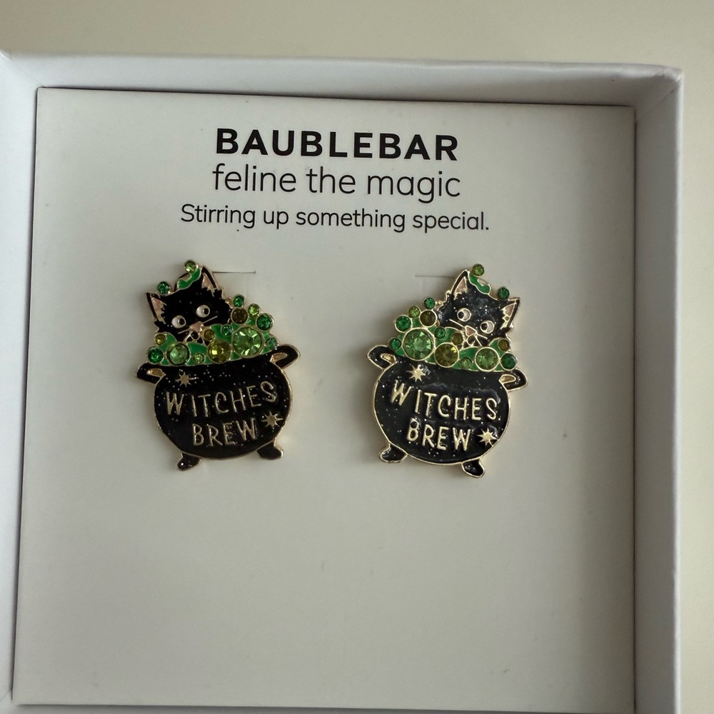 BaubleBar Halloween Witches Cat Brew Earrings Green and Black - Feline the magic